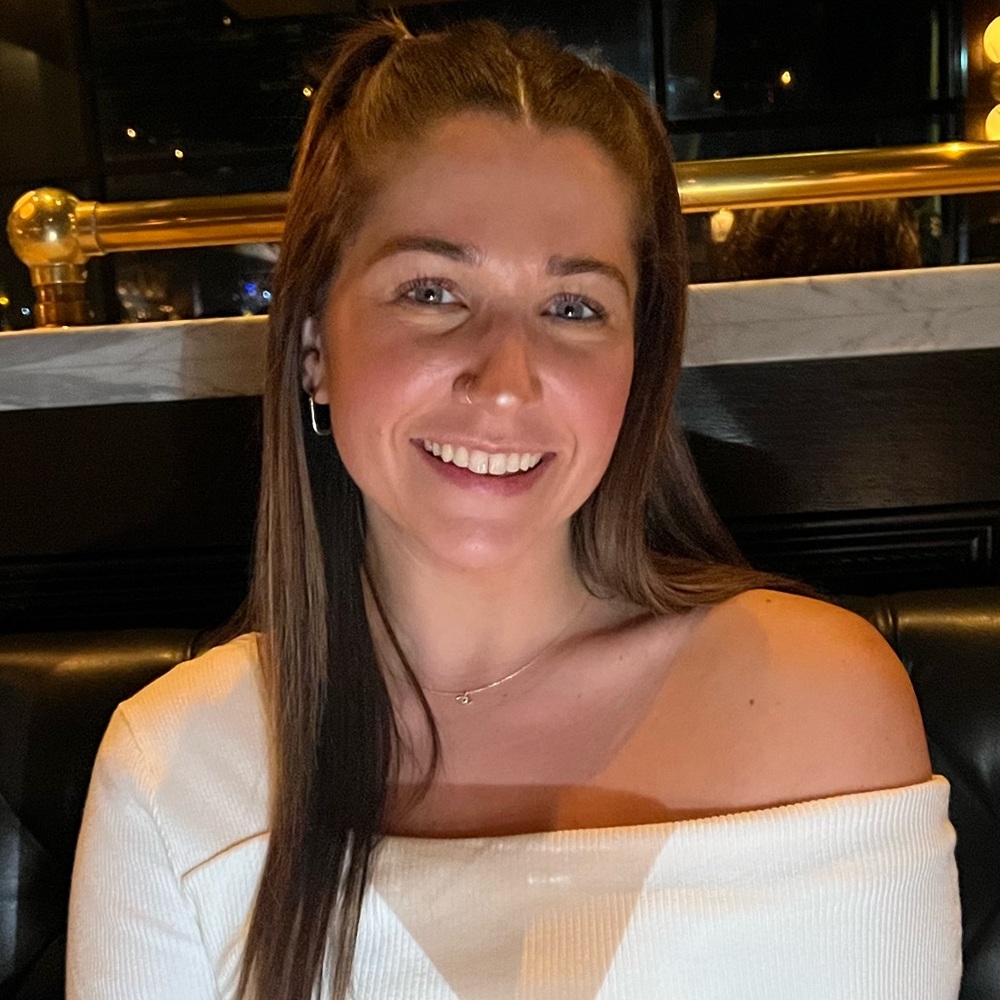 Meet your Posher, Olivia